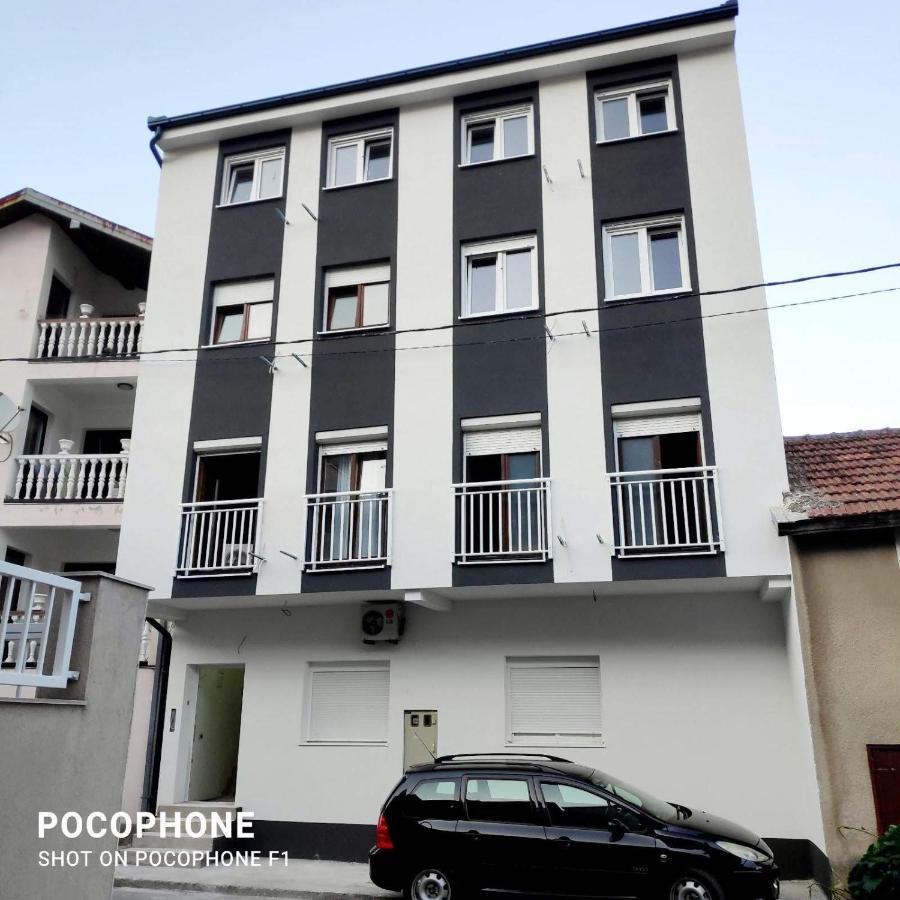 Apartman Square Мостар Экстерьер фото
