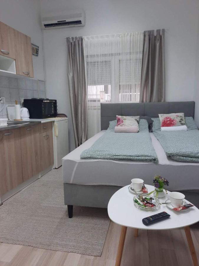 Apartman Square Мостар Экстерьер фото