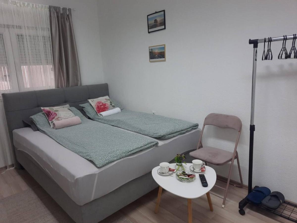 Apartman Square Мостар Экстерьер фото