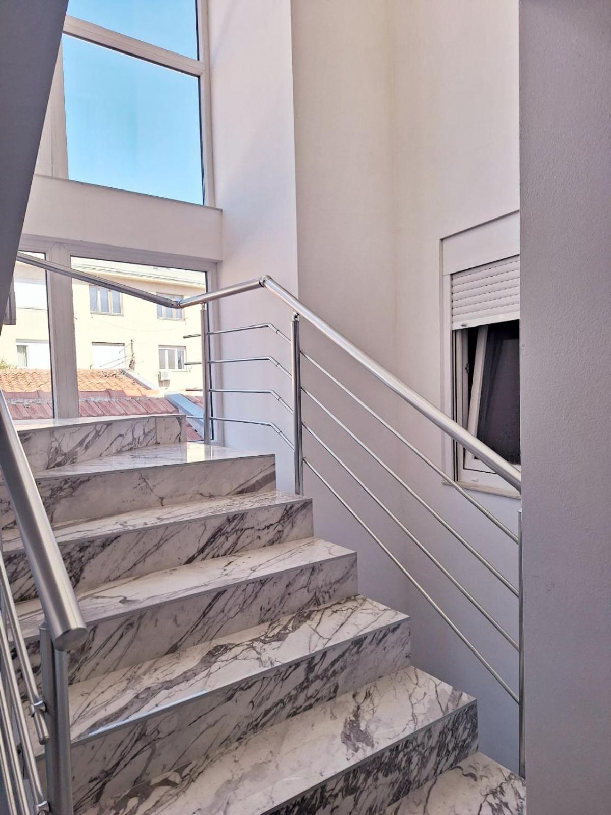 Apartman Square Мостар Экстерьер фото